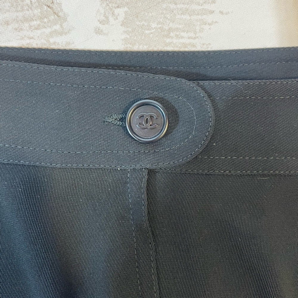 Classic Chanel Black Women's Skirt - Picture 4 of 6